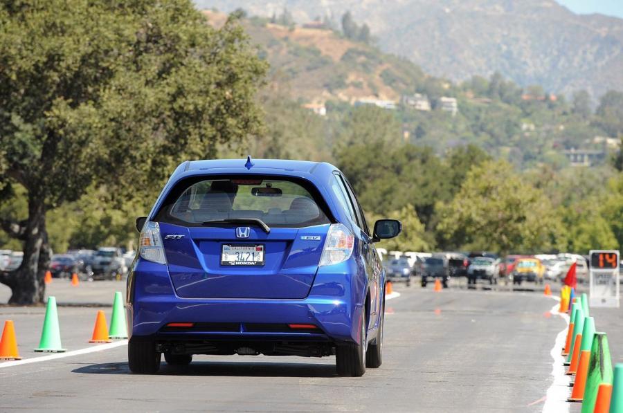  Honda Fit EV 2013 года  (фото 59 из 64)